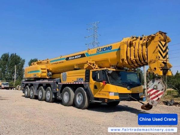 Buy XCMG XCA300() Used Crane / 1